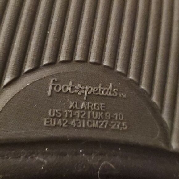 Faux Fur Slippers Sleep Mask Jeweled Embellished LOVE XL NEW - Picture 4 of 6